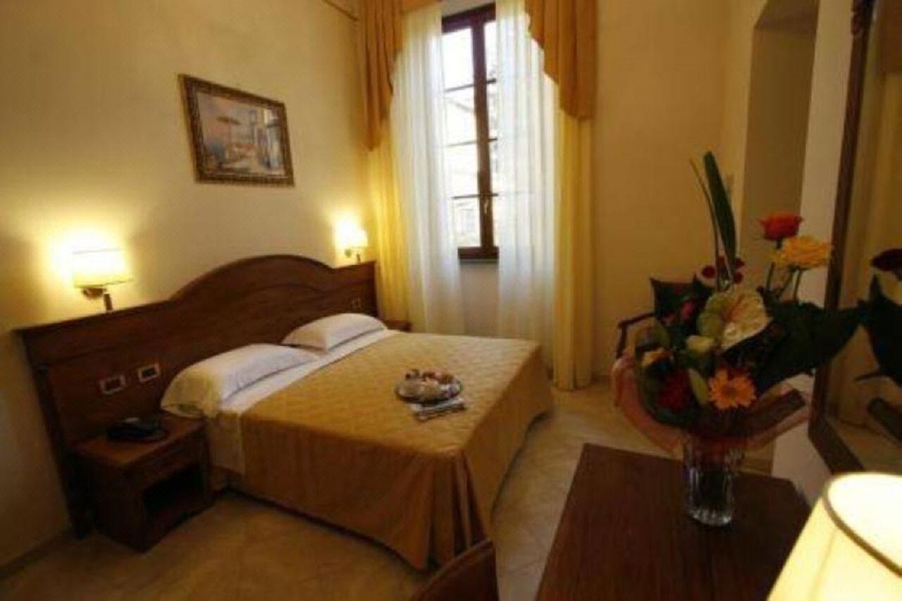 Hotel Il Duca فلورنس الغرفة الصورة